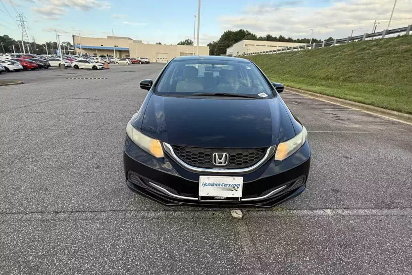 2015 Honda Civic LX photo 1