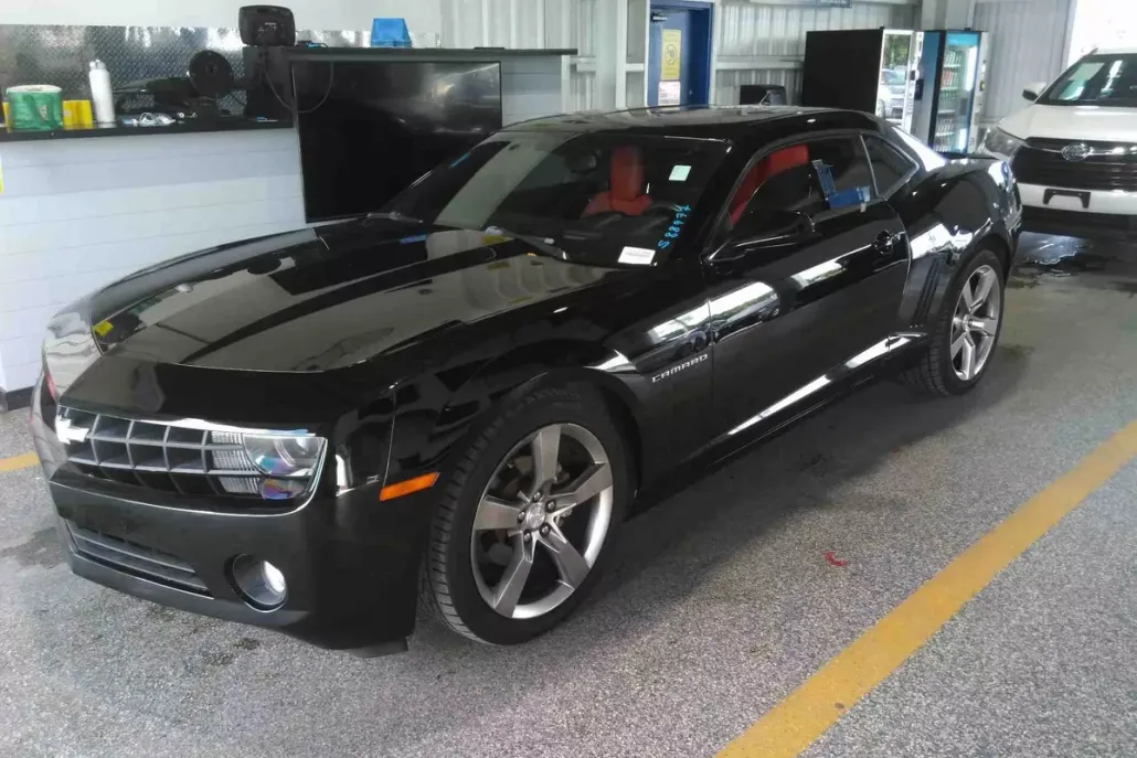 2011 Chevrolet Camaro 2LT photo 1