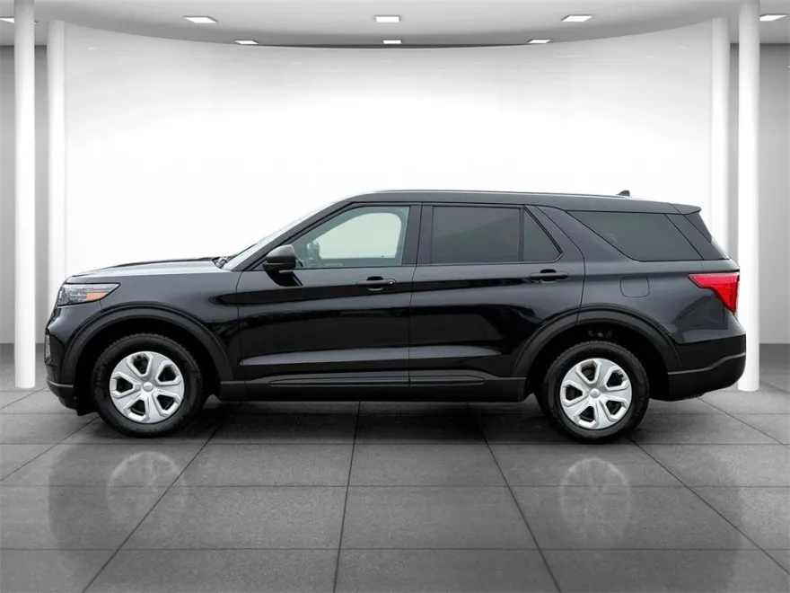 2021 Ford Explorer photo 1