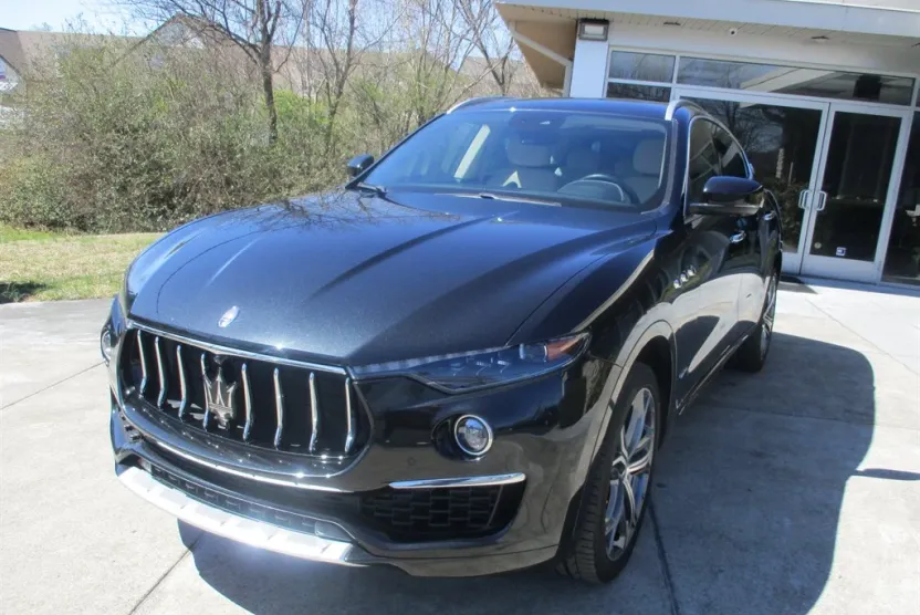 2019 Maserati Levante GranLusso photo 1