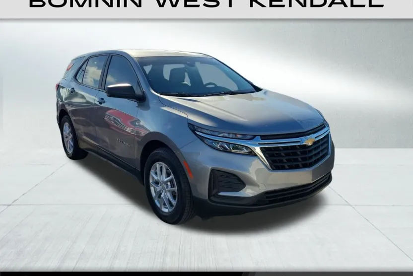 2024 Chevrolet Equinox LS photo 1