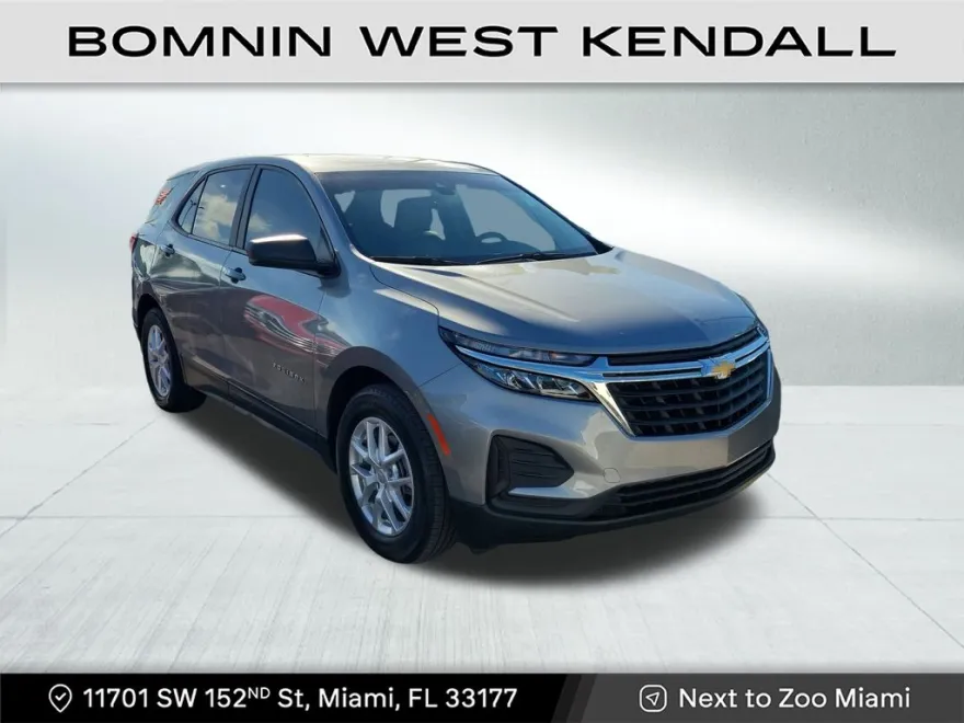 2024 Chevrolet Equinox LS photo 1
