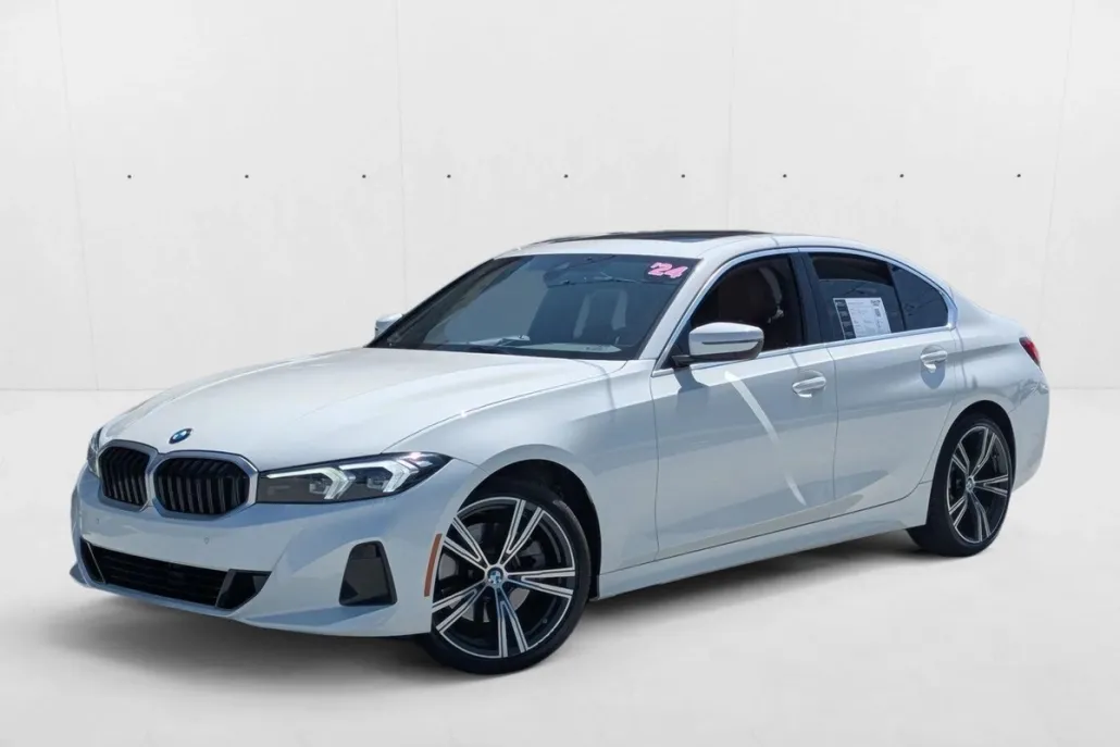 2024 Bmw 330i photo 1