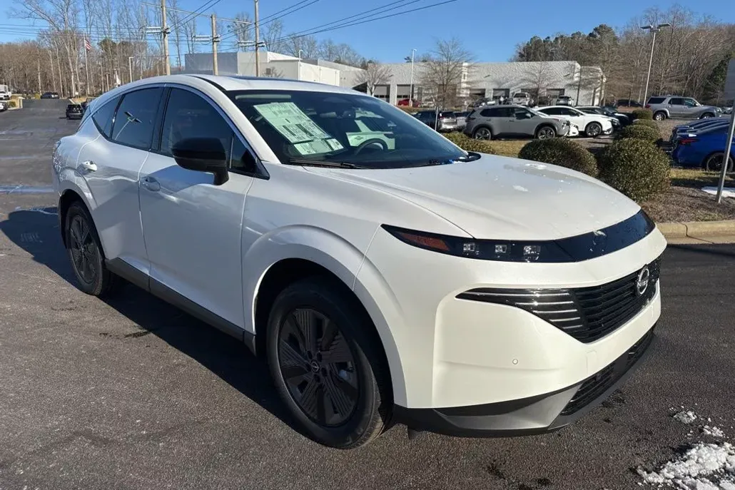 2025 Nissan Murano SL photo 1