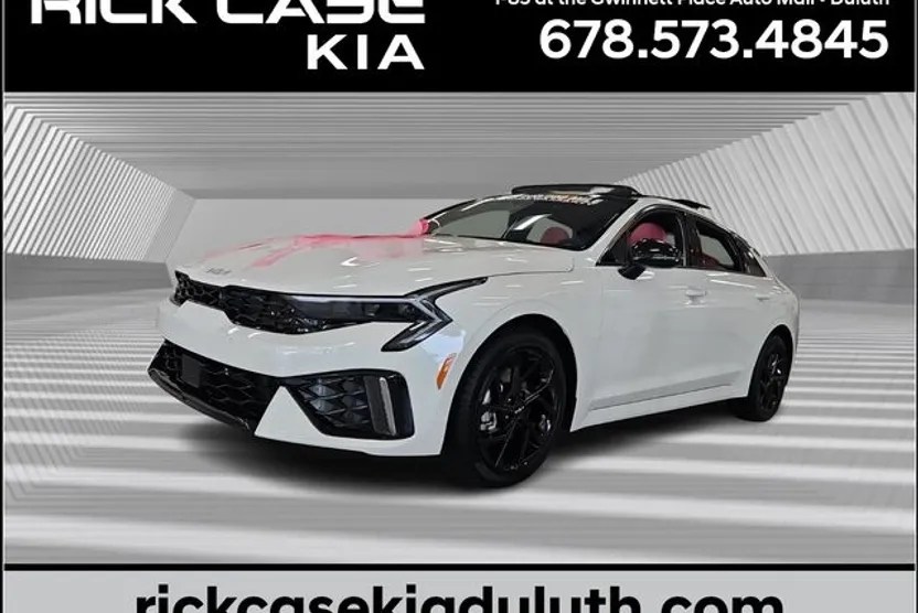 2026 Kia K5 GT-Line photo 1