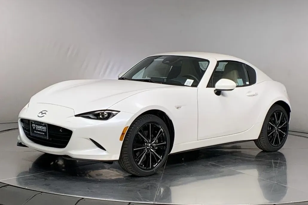 2025 Mazda MX-5 Miata Miata RF Grand Touring photo 1