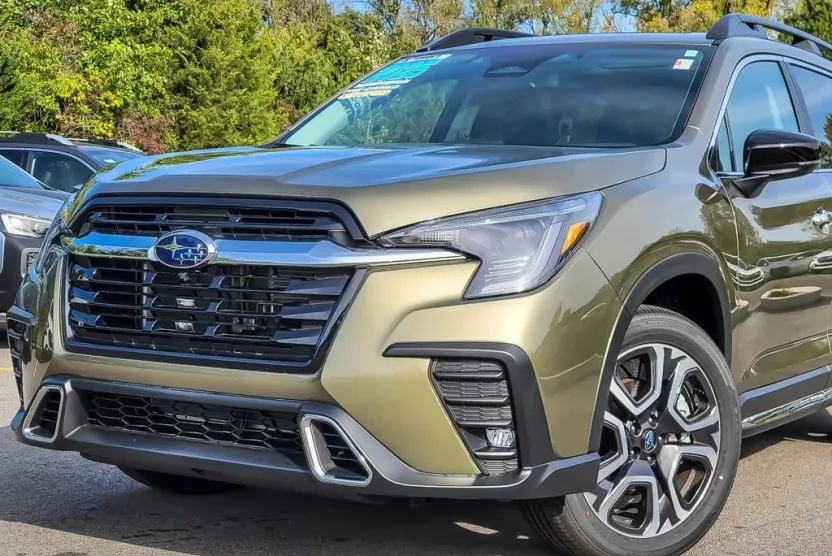 2025 Subaru Ascent Touring photo 1