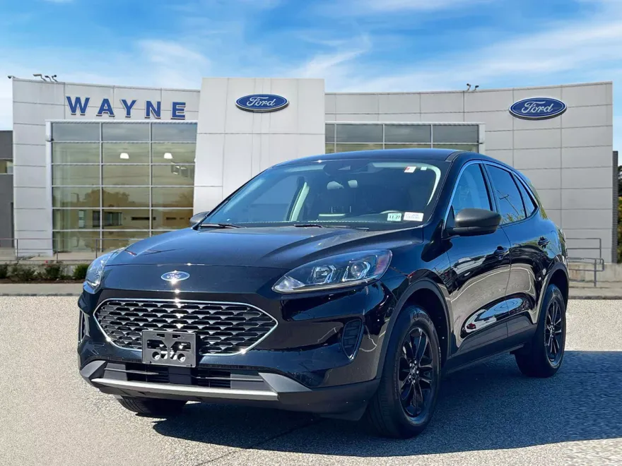 2022 Ford Escape SE photo 1