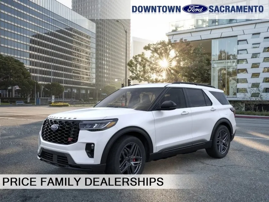 2025 Ford Explorer ST photo 1