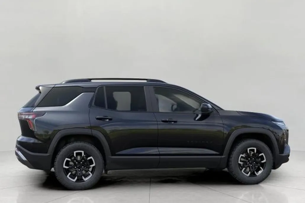 2026 Chevrolet Equinox ACTIV photo 1