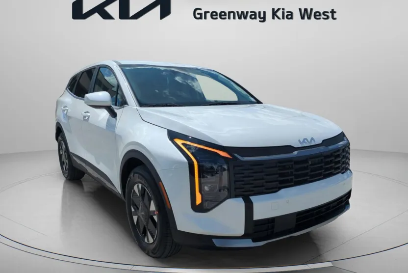 2026 Kia Sportage Hybrid LX photo 1