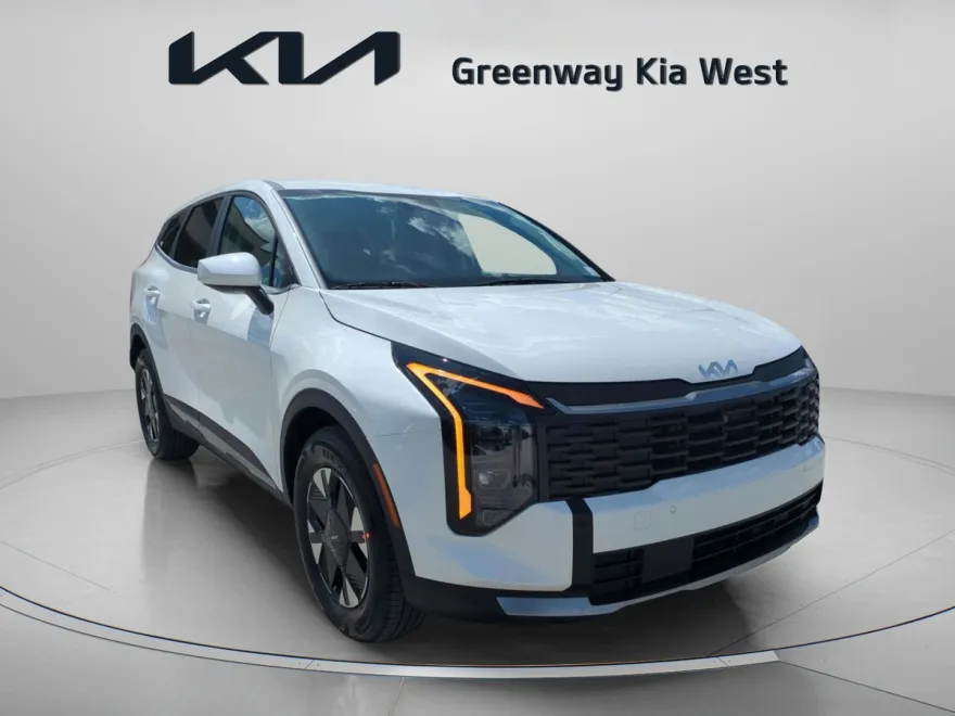 2026 Kia Sportage Hybrid LX photo 1