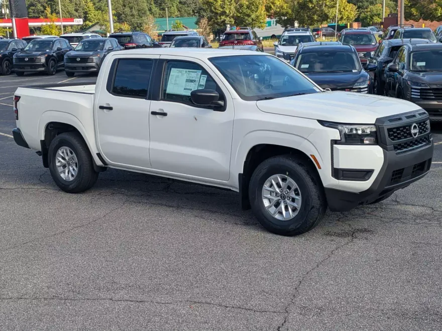2026 Nissan Frontier S photo 1