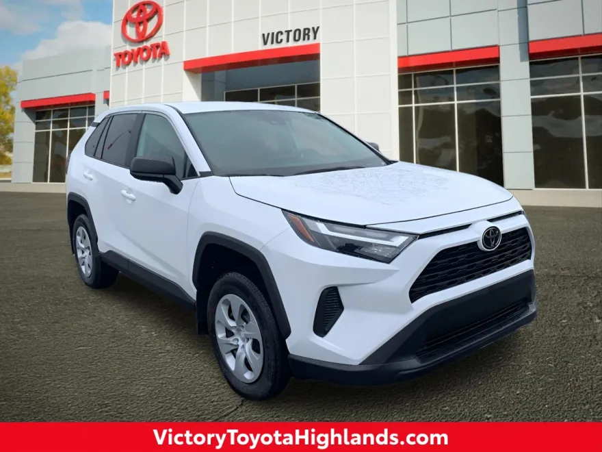 2025 Toyota RAV4 LE photo 1