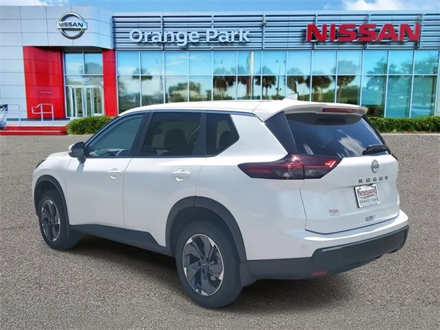 2026 Nissan Rogue SV photo 1