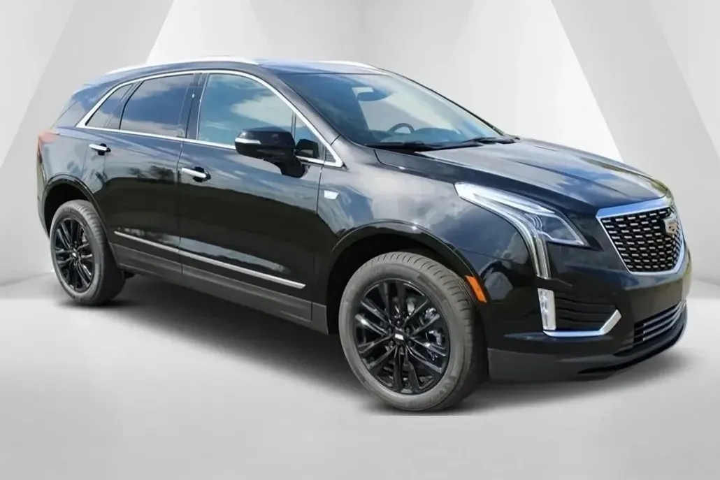 2025 Cadillac XT5 Luxury photo 1
