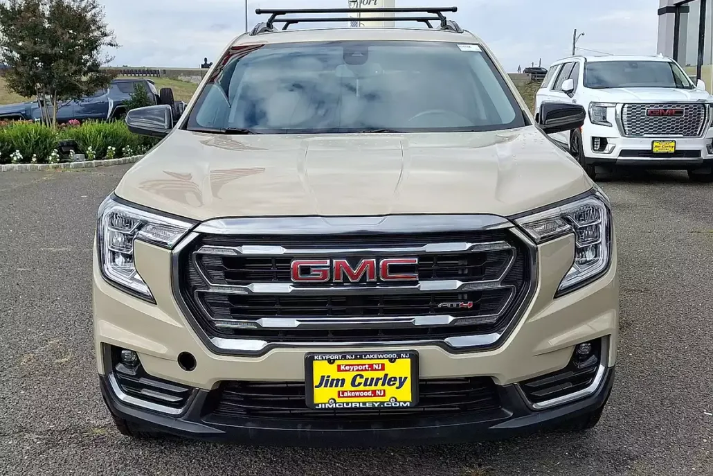 2022 Gmc Terrain AT4 photo 1