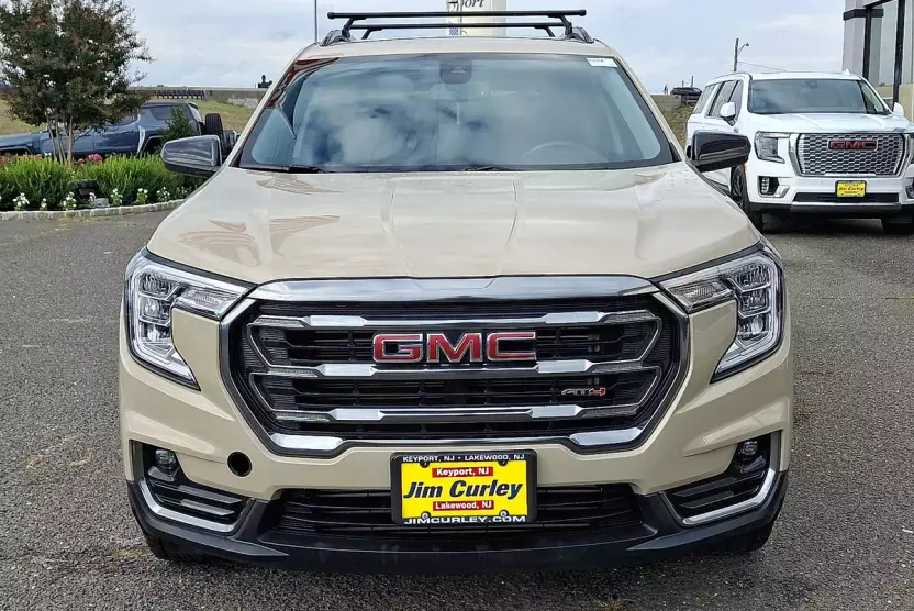 2022 Gmc Terrain AT4 photo 1