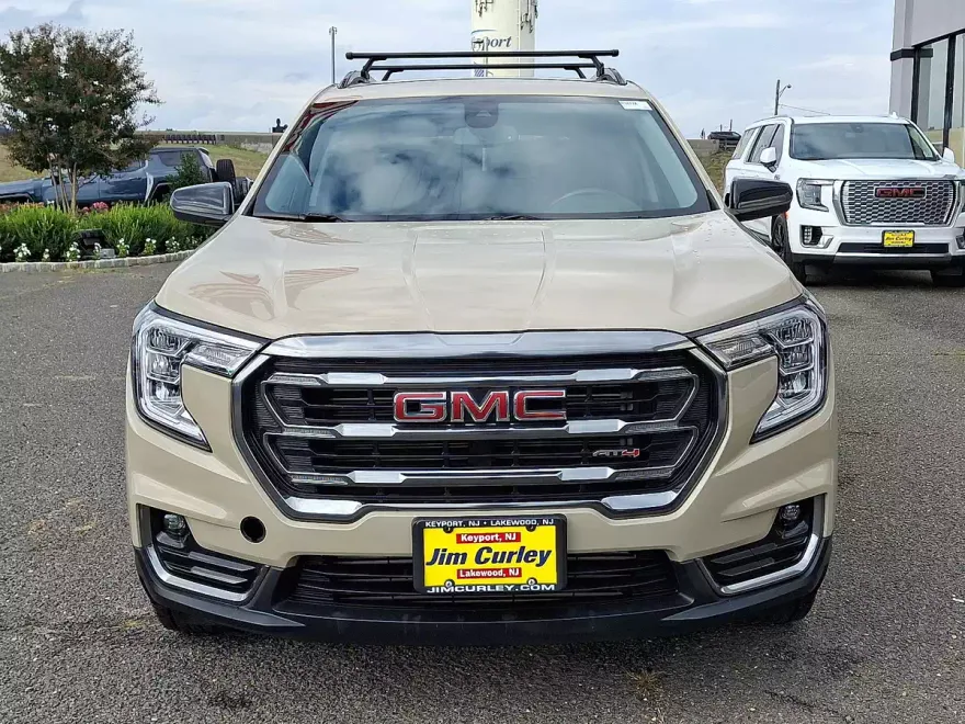 2022 Gmc Terrain AT4 photo 1