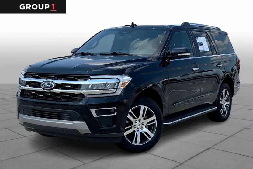 2023 Ford Expedition Limited photo 1