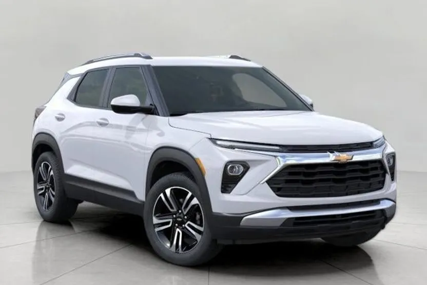 2026 Chevrolet Trailblazer LT photo 1