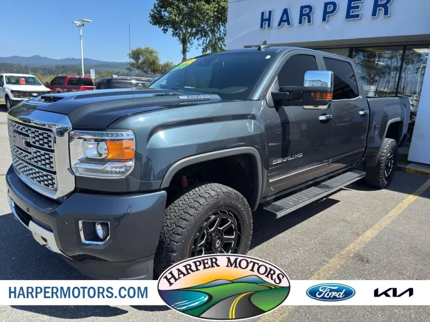 2019 Gmc Sierra HD Denali photo 1