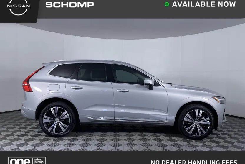 2022 Volvo XC60 Inscription photo 1