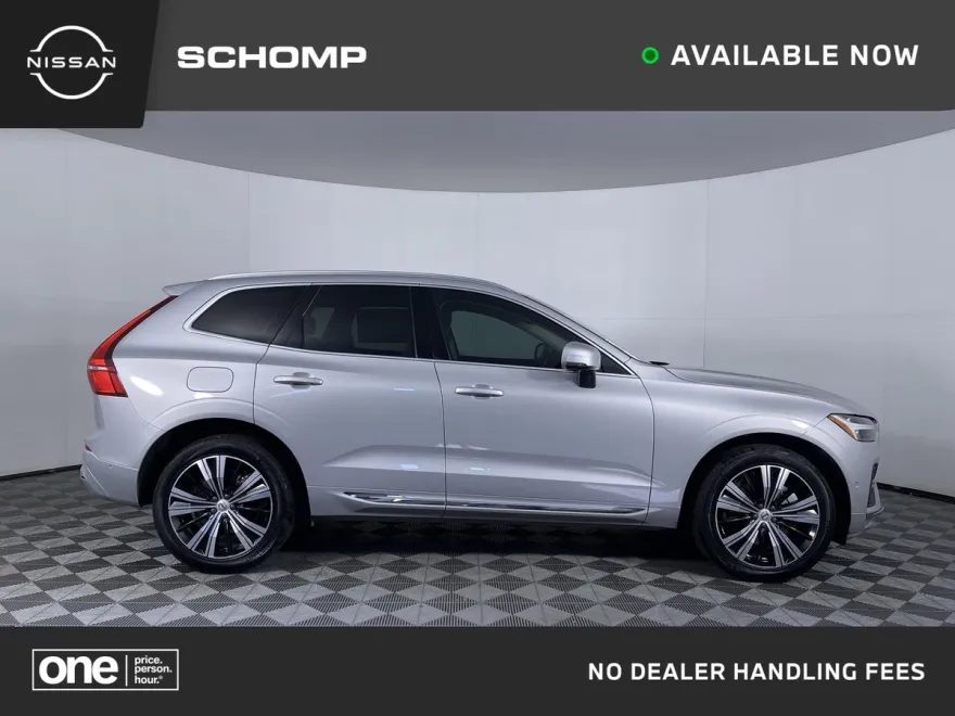 2022 Volvo XC60 Inscription photo 1