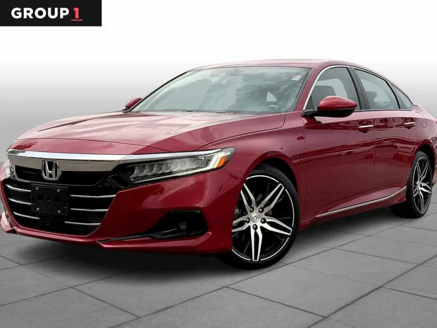 2022 Honda Accord Touring photo 1