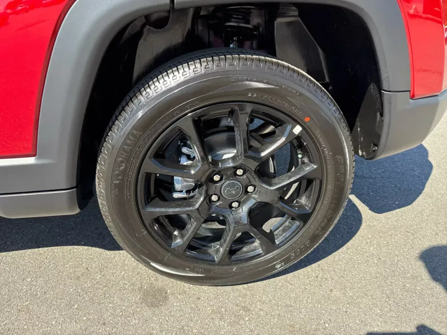 2026 Jeep Compass Latitude Altitude photo 1