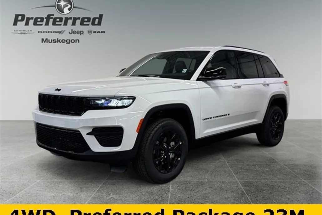 2025 Jeep Grand Cherokee Altitude photo 1