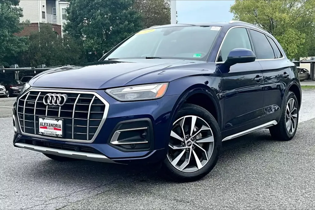 2021 Audi Q5 Premium Plus photo 1
