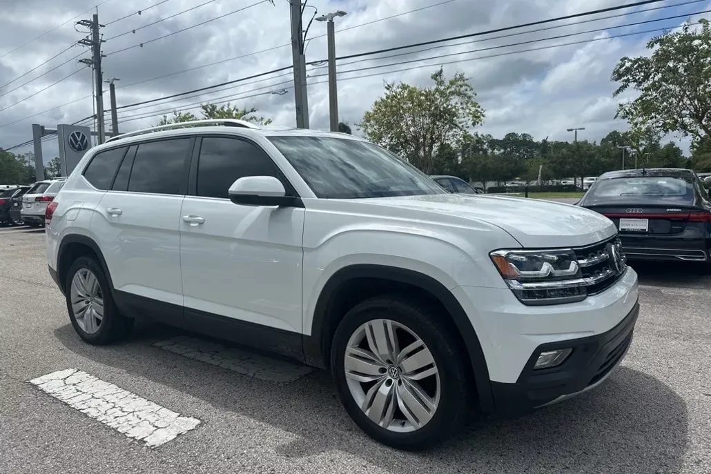 2019 Volkswagen Atlas V6 SE Technology photo 1