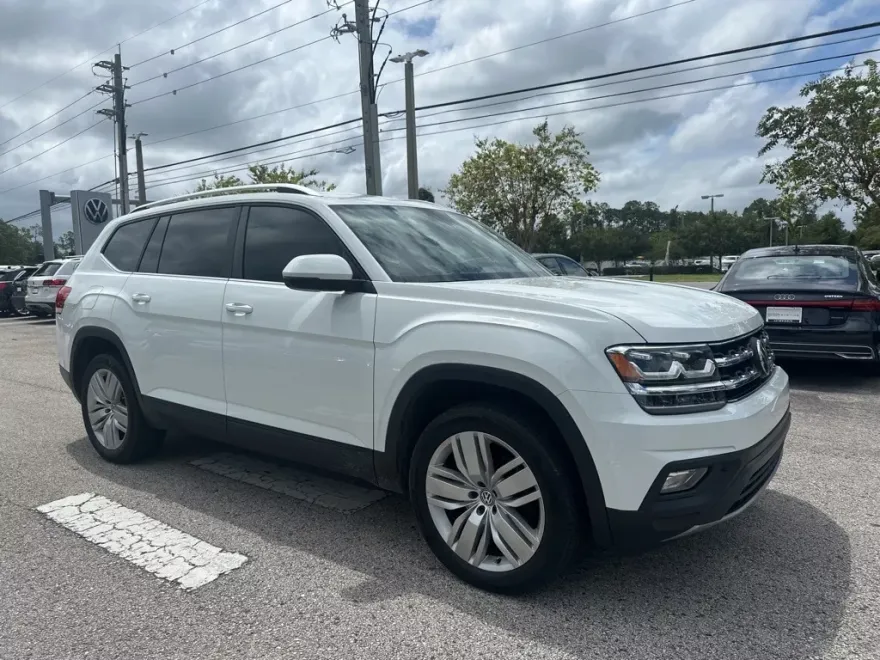2019 Volkswagen Atlas V6 SE Technology photo 1