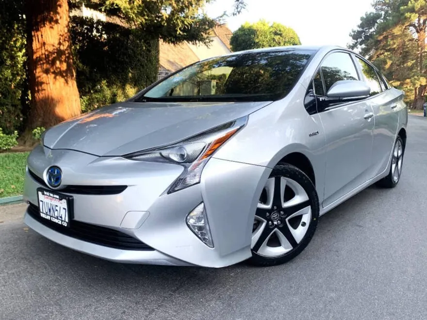 2016 Toyota Prius Two Eco Three Four Touring photo 1
