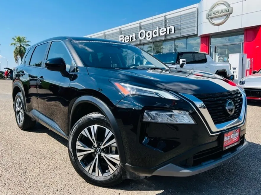 2023 Nissan Rogue SV photo 1