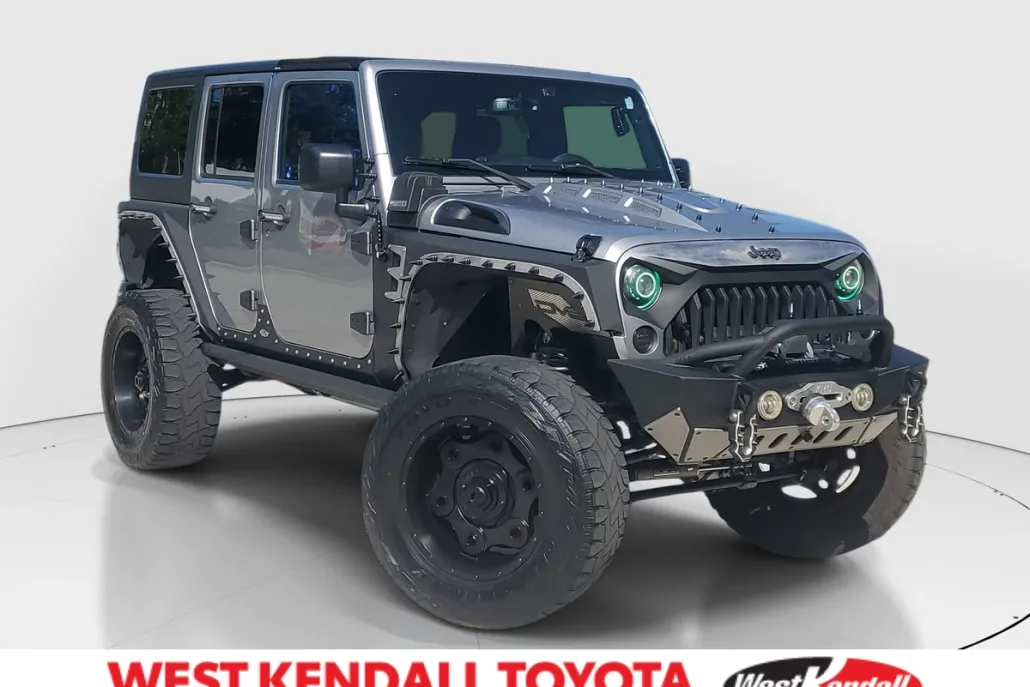2017 Jeep Wrangler Unlimited Sport photo 1