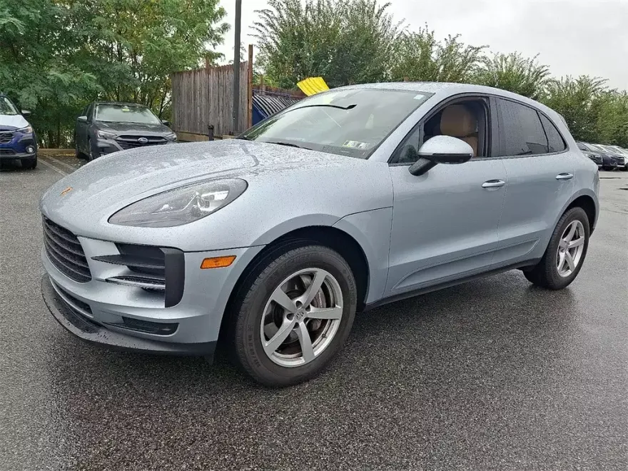 2021 Porsche Macan Base photo 1