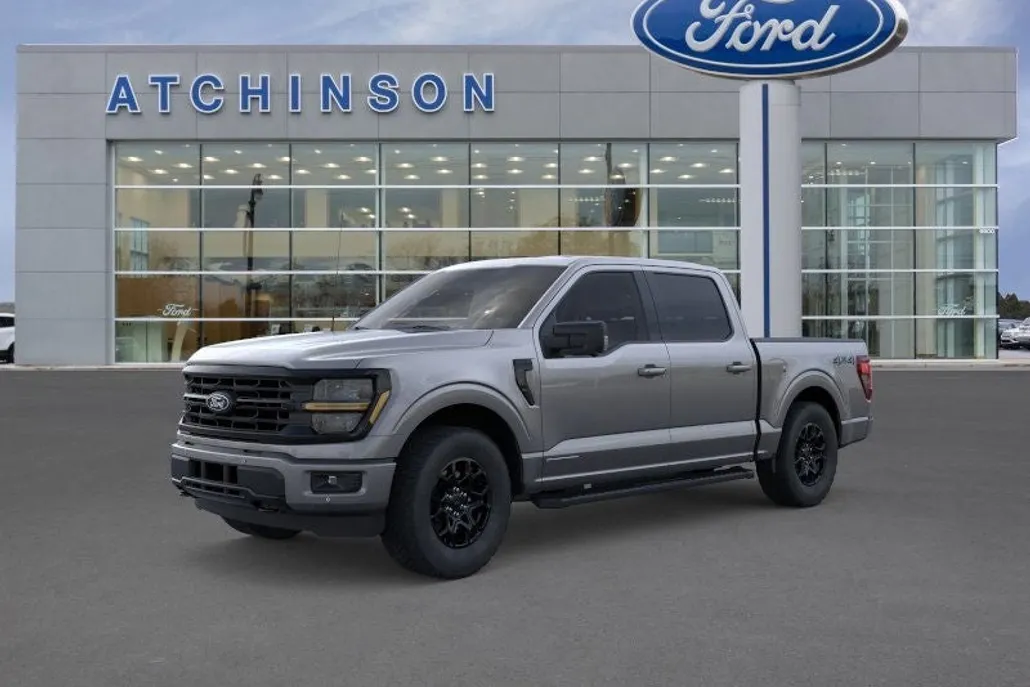 2025 Ford F-150 XLT photo 1