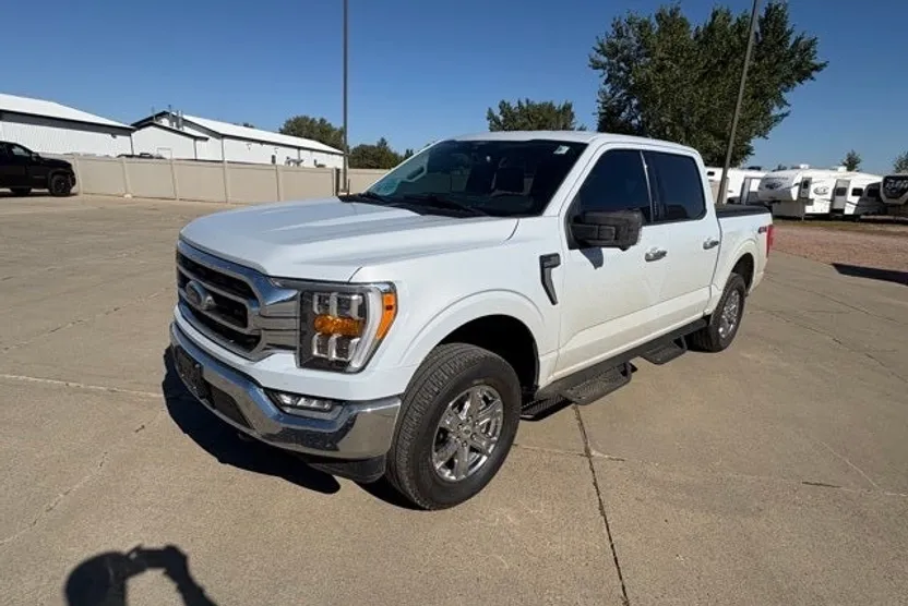 2022 Ford F-150 XLT photo 1