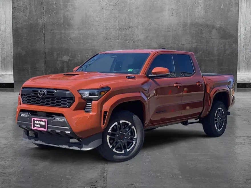 2025 Toyota Tacoma TRD Sport 4x4 Double Cab photo 1