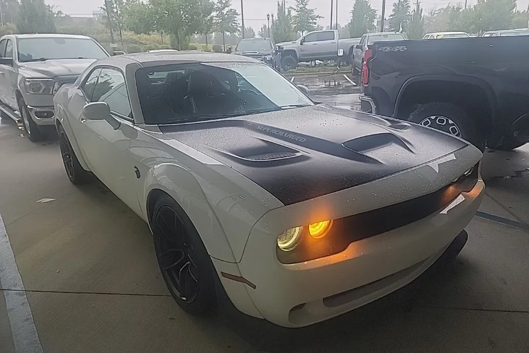 2018 Dodge Challenger SRT8 Hellcat Widebody photo 1