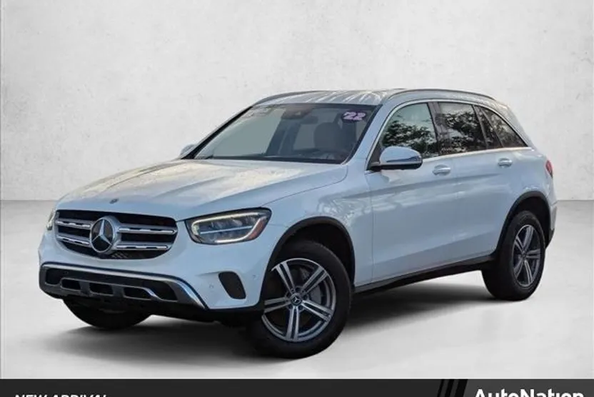 2022 Mercedes Benz GLC 300 photo 1