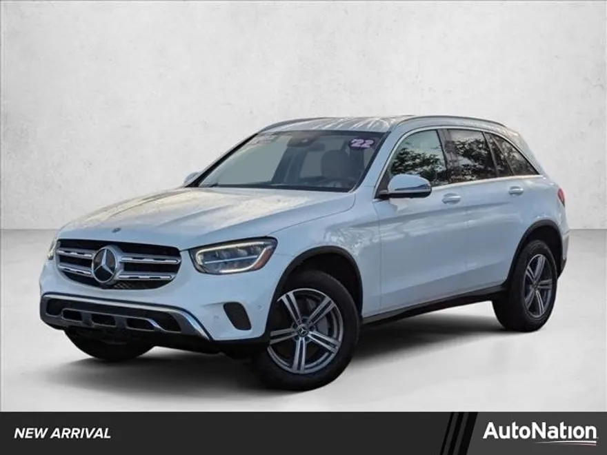 2022 Mercedes Benz GLC 300 photo 1