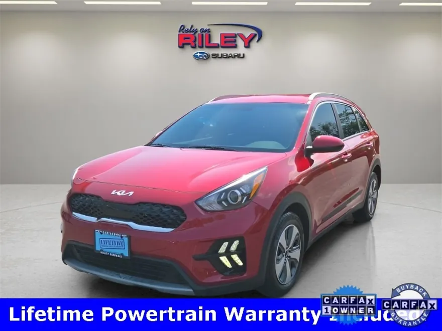 2022 Kia Niro LX photo 1