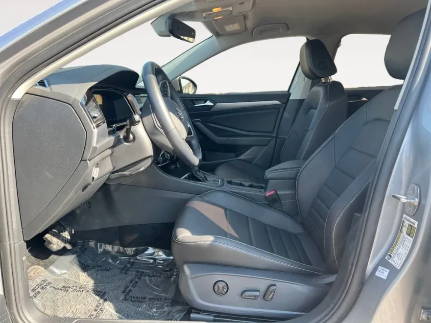 2024 Volkswagen Jetta 1.5T SE photo 1