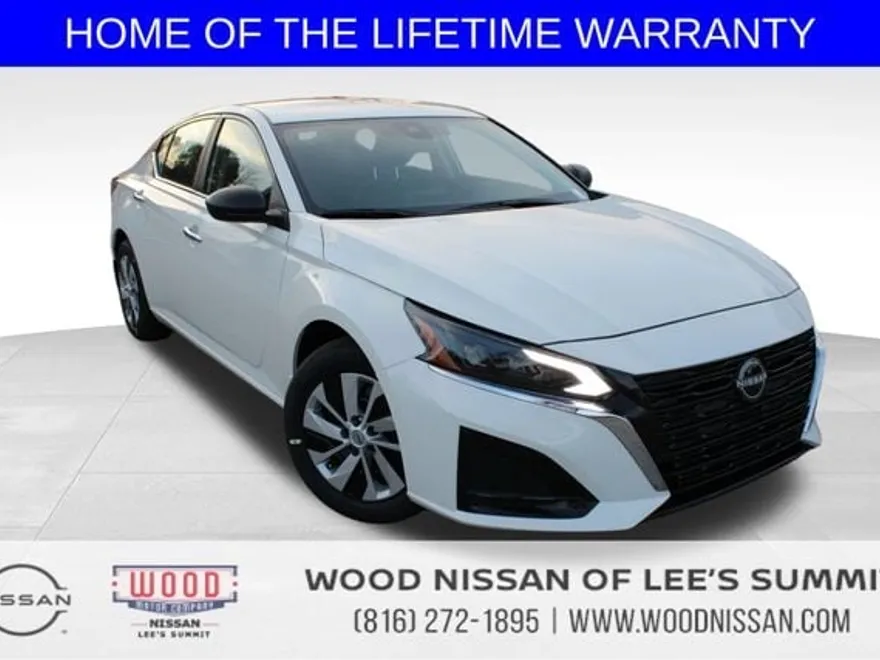 2025 Nissan Altima S photo 1