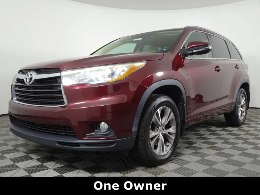 2015 Toyota Highlander XLE photo 1