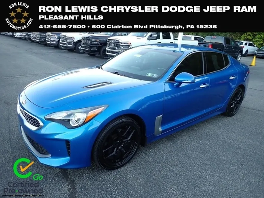2018 Kia Stinger photo 1