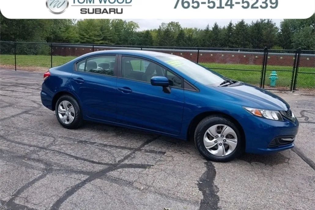 2015 Honda Civic LX photo 1